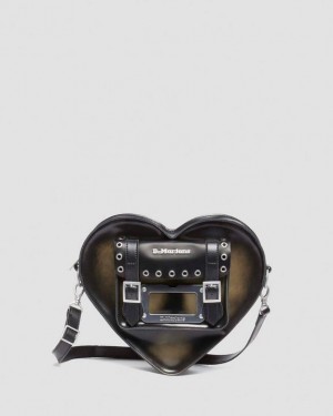 Dr. Martens Heart Backpack Khaki/Black | SN-DM84781